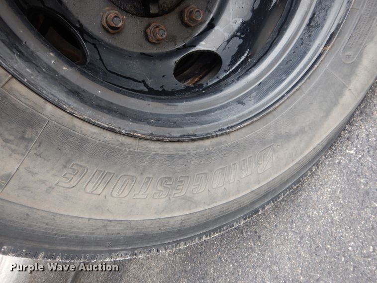 image for item DG4588 1998 International 3800  school bus