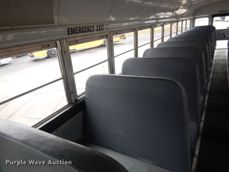 image for item DG4589 1997 International 3800  school bus