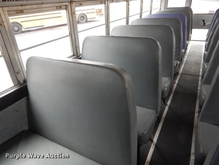 image for item DG4589 1997 International 3800  school bus