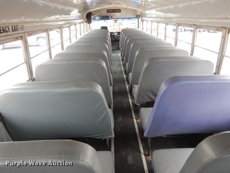 image for item DG4589 1997 International 3800  school bus