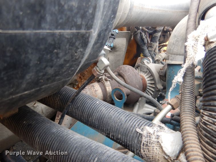 image for item DG4589 1997 International 3800  school bus