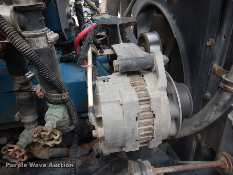 image for item DG4589 1997 International 3800  school bus