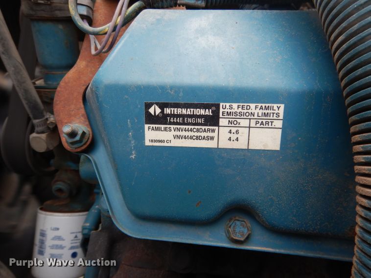 image for item DG4589 1997 International 3800  school bus