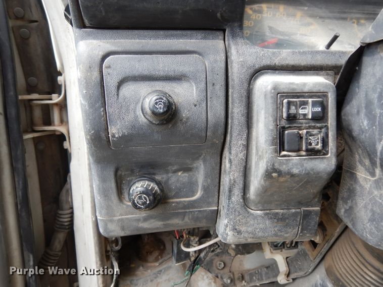 image for item DG6885 2007 GMC W4500  box truck