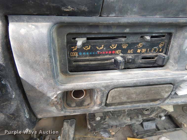 image for item DG6885 2007 GMC W4500  box truck