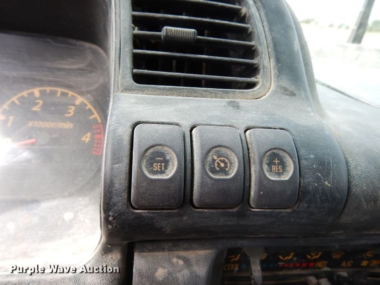 image for item DG6885 2007 GMC W4500  box truck