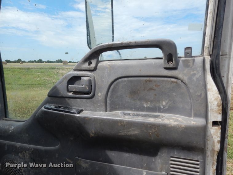 image for item DG6885 2007 GMC W4500  box truck