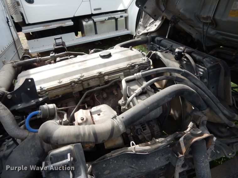 image for item DG6885 2007 GMC W4500  box truck