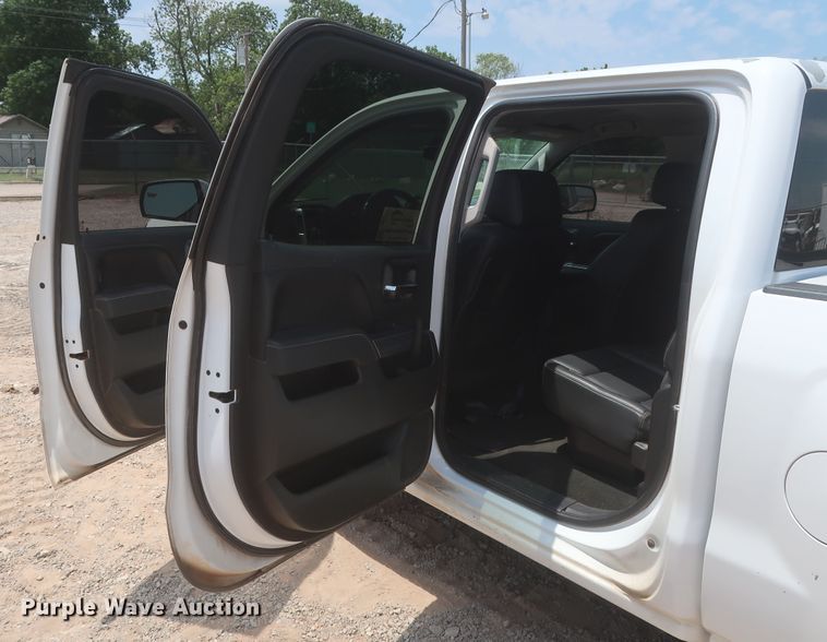 image for item DG7207 2014 Chevrolet Silverado 1500  Crew Cab pickup truck