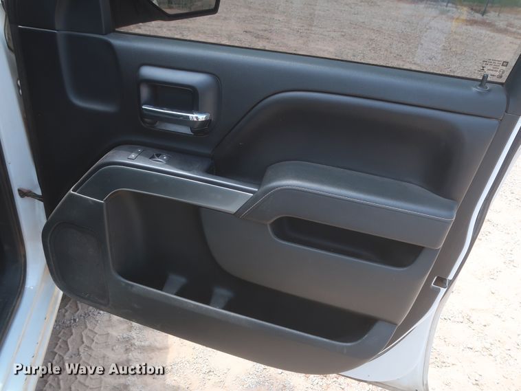 image for item DG7207 2014 Chevrolet Silverado 1500  Crew Cab pickup truck