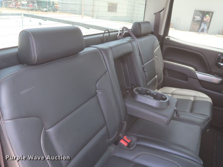 image for item DG7207 2014 Chevrolet Silverado 1500  Crew Cab pickup truck