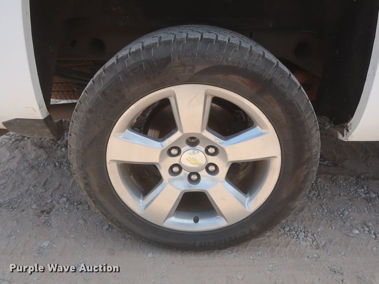 image for item DG7207 2014 Chevrolet Silverado 1500  Crew Cab pickup truck