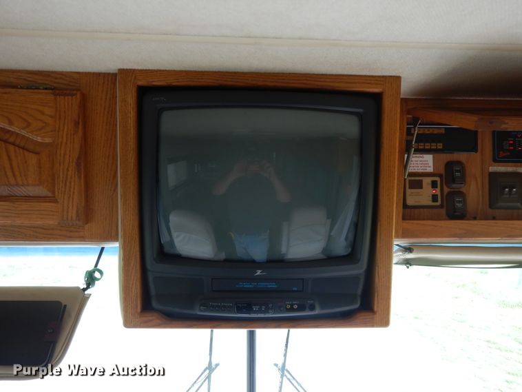 image for item DH0007 1997 Newmar Mountaineer MADP4065  rv