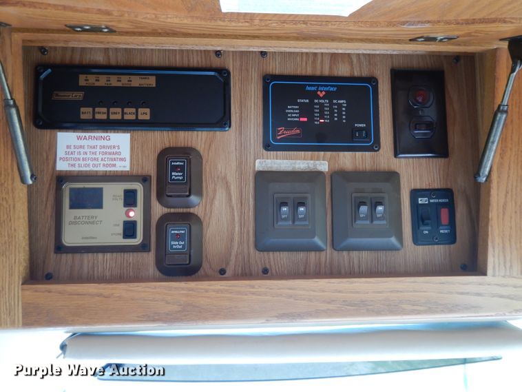 image for item DH0007 1997 Newmar Mountaineer MADP4065  rv