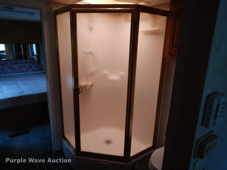 image for item DH0007 1997 Newmar Mountaineer MADP4065  rv