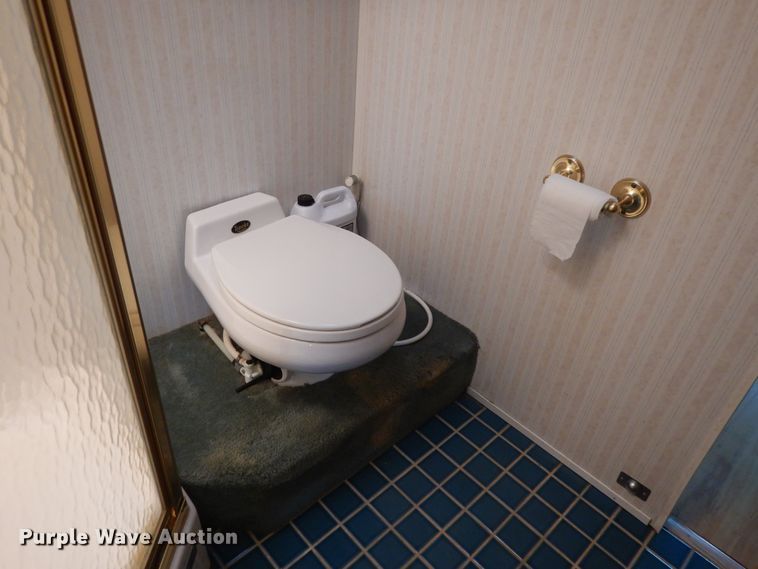 image for item DH0007 1997 Newmar Mountaineer MADP4065  rv