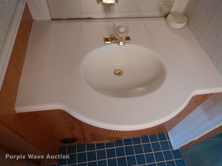 image for item DH0007 1997 Newmar Mountaineer MADP4065  rv