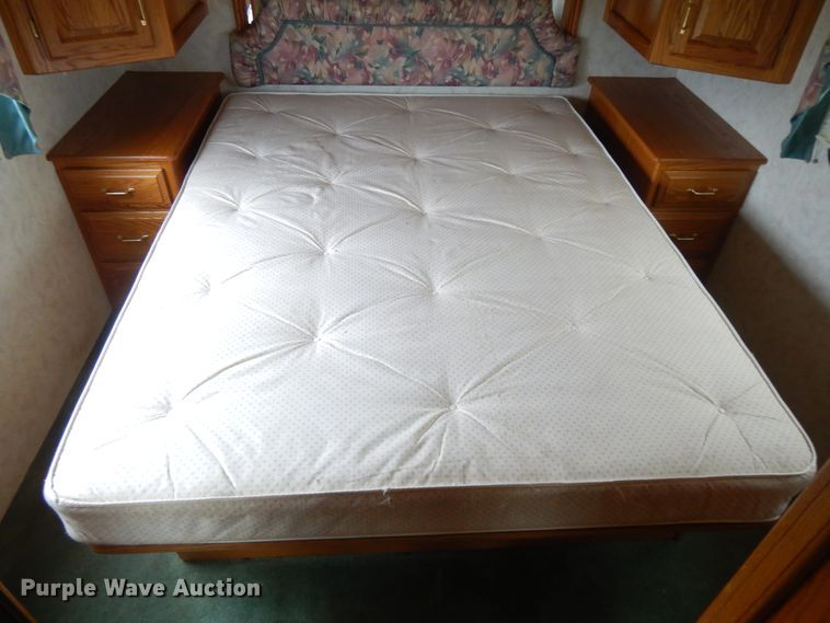 image for item DH0007 1997 Newmar Mountaineer MADP4065  rv