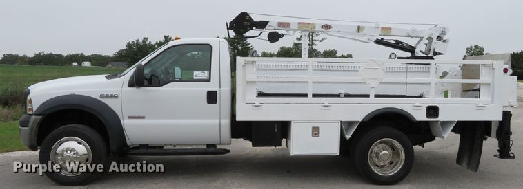 image for item DH1180 2007 Ford F550 Super Duty XL  utility truck