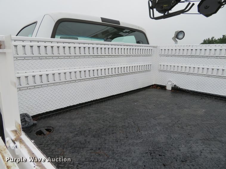 image for item DH1180 2007 Ford F550 Super Duty XL  utility truck
