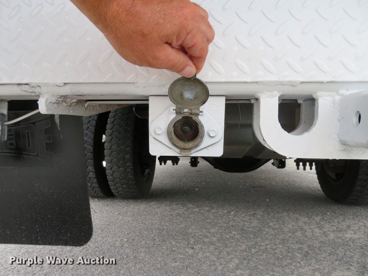 image for item DH1180 2007 Ford F550 Super Duty XL  utility truck