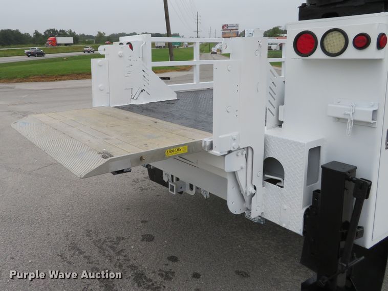 image for item DH1180 2007 Ford F550 Super Duty XL  utility truck