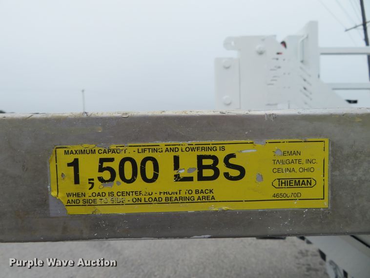 image for item DH1180 2007 Ford F550 Super Duty XL  utility truck