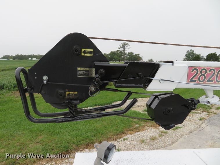 image for item DH1180 2007 Ford F550 Super Duty XL  utility truck