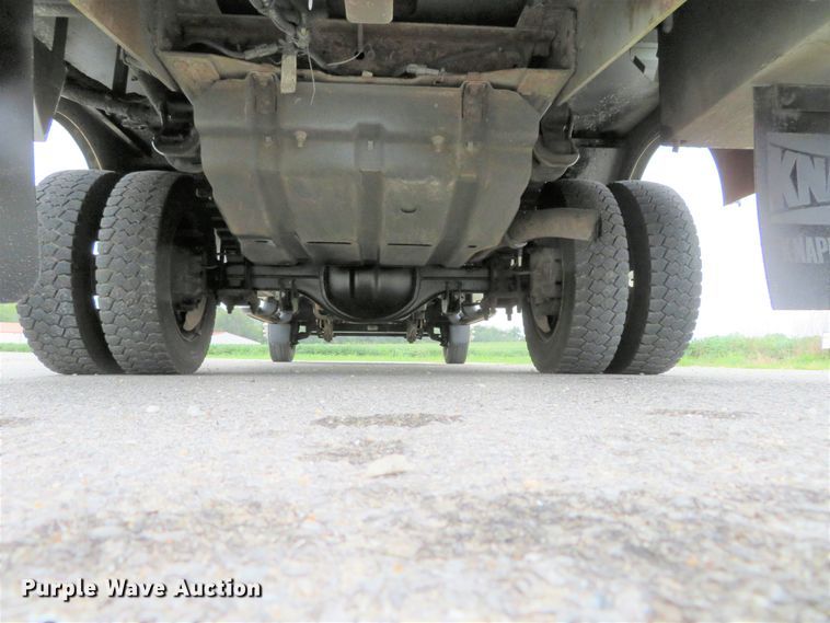 image for item DH1180 2007 Ford F550 Super Duty XL  utility truck