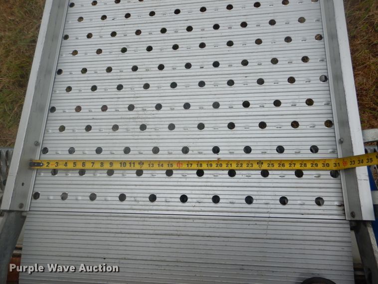 image for item DH5130 2005 Chevrolet Express 3500  delivery truck