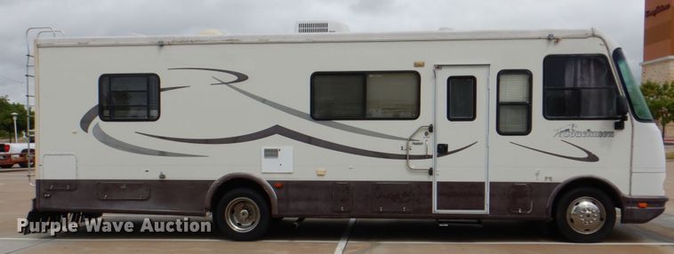 image for item DH5378 2001 Coachmen Workhorse P32 Mirada 300QB  rv