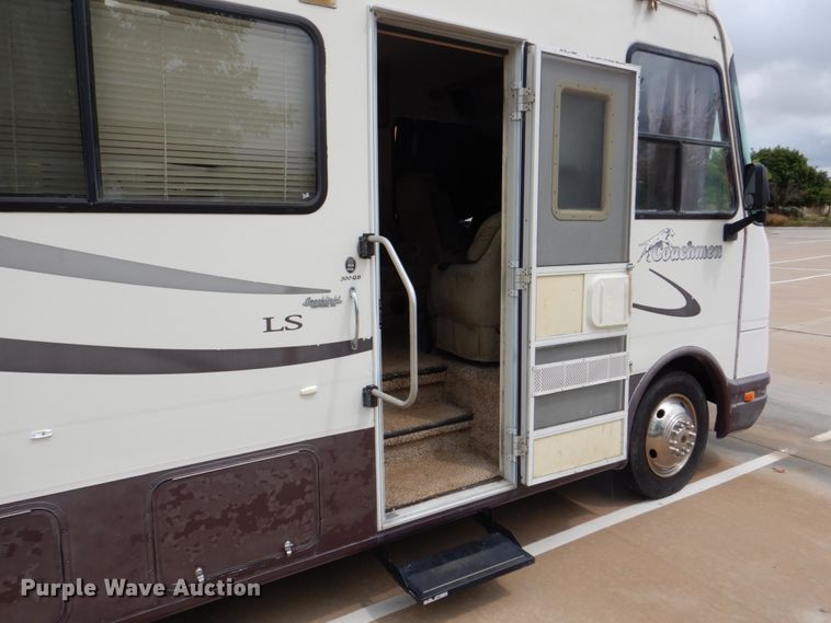 image for item DH5378 2001 Coachmen Workhorse P32 Mirada 300QB  rv