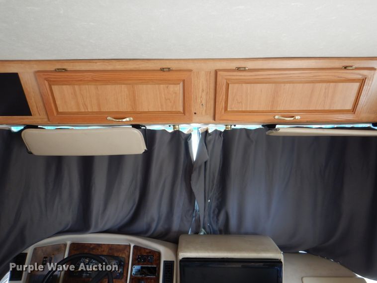 image for item DH5378 2001 Coachmen Workhorse P32 Mirada 300QB  rv