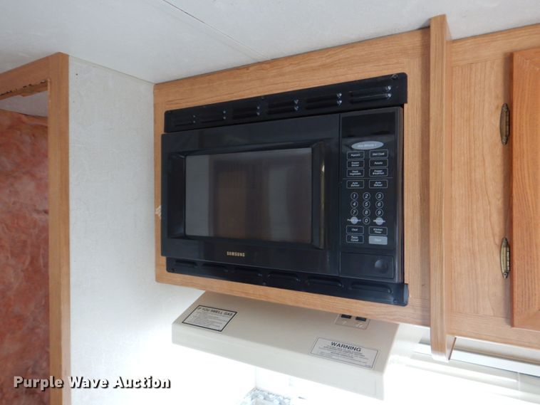 image for item DH5378 2001 Coachmen Workhorse P32 Mirada 300QB  rv