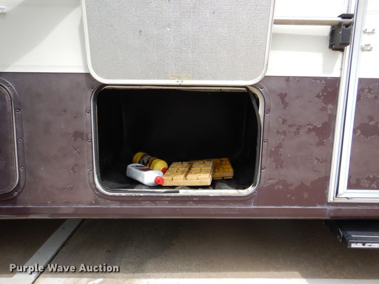 image for item DH5378 2001 Coachmen Workhorse P32 Mirada 300QB  rv