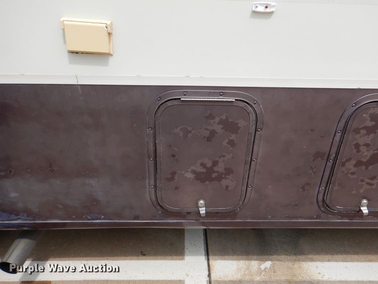 image for item DH5378 2001 Coachmen Workhorse P32 Mirada 300QB  rv