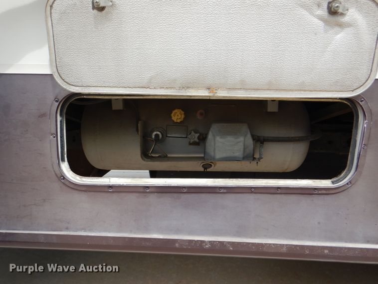 image for item DH5378 2001 Coachmen Workhorse P32 Mirada 300QB  rv