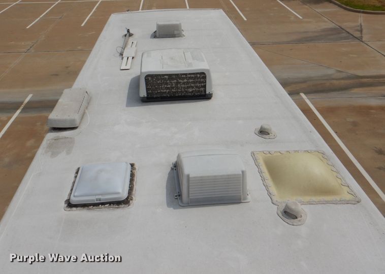 image for item DH5378 2001 Coachmen Workhorse P32 Mirada 300QB  rv