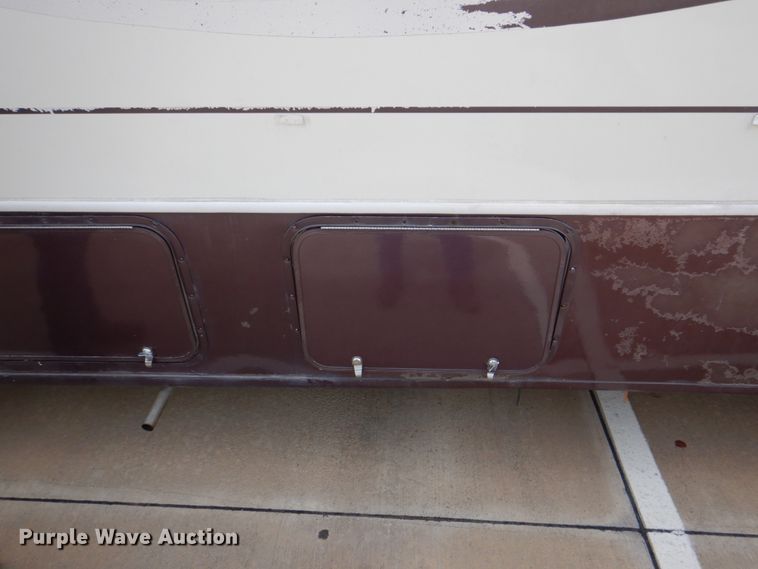 image for item DH5378 2001 Coachmen Workhorse P32 Mirada 300QB  rv