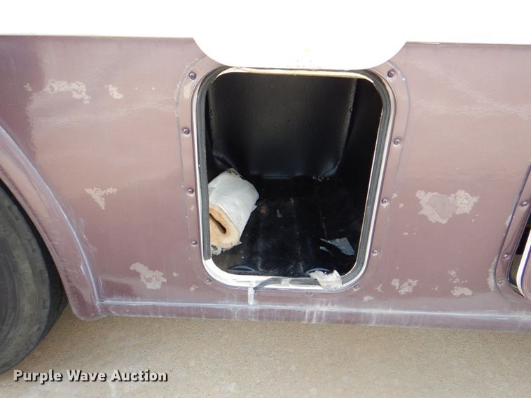 image for item DH5378 2001 Coachmen Workhorse P32 Mirada 300QB  rv