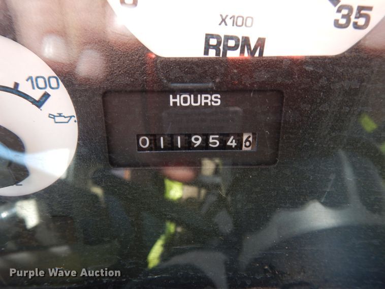 image for item DH6643 2005 International RE300  school bus