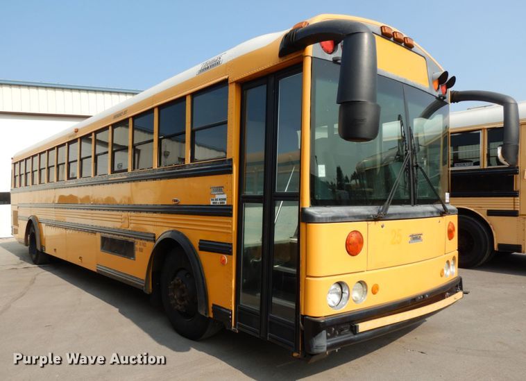 image for item DH6645 2003 Thomas Built Saf-T-Liner  school bus