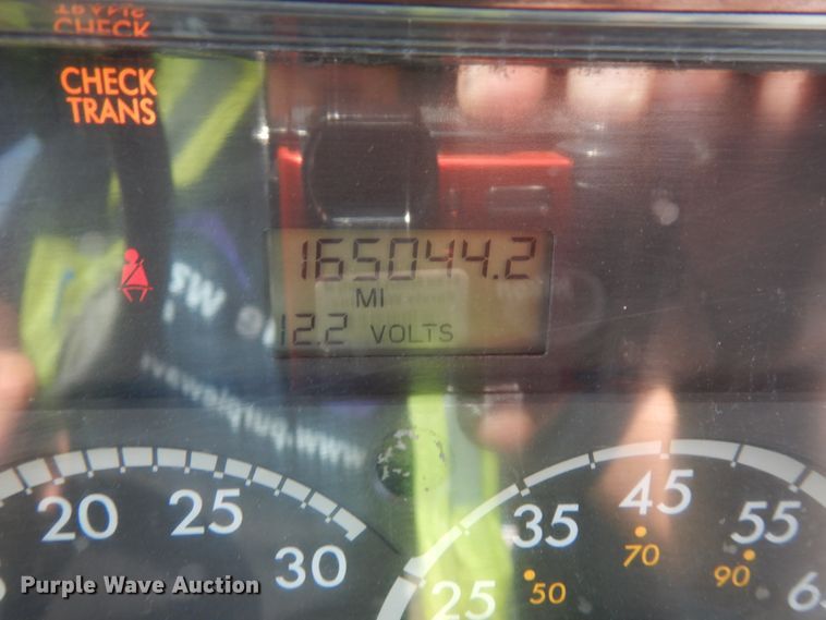 image for item DH6645 2003 Thomas Built Saf-T-Liner  school bus