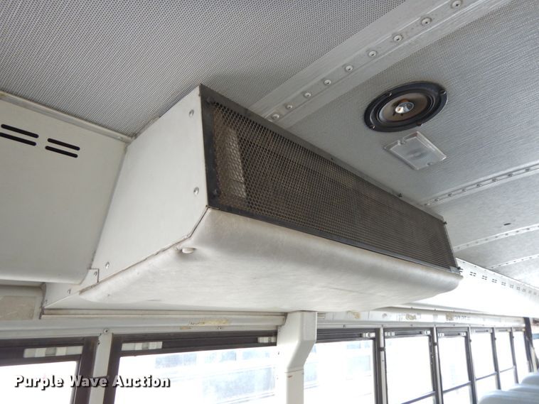 image for item DH6645 2003 Thomas Built Saf-T-Liner  school bus