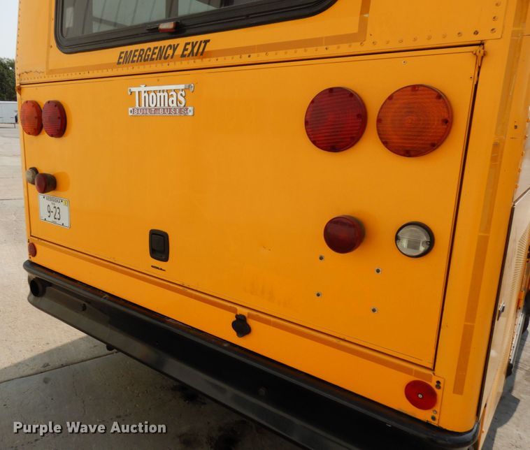 image for item DH6645 2003 Thomas Built Saf-T-Liner  school bus