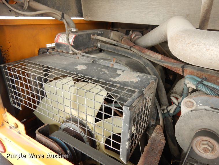 image for item DH6645 2003 Thomas Built Saf-T-Liner  school bus