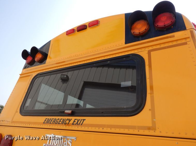 image for item DH6645 2003 Thomas Built Saf-T-Liner  school bus