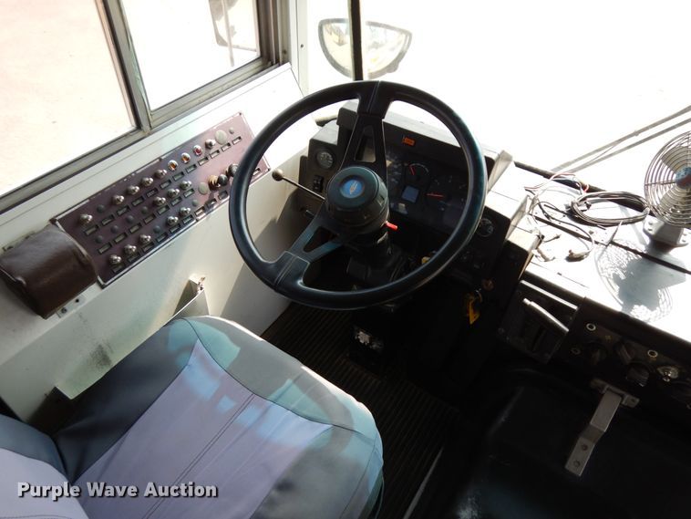 image for item DH6646 1999 Blue Bird TC2000  school bus