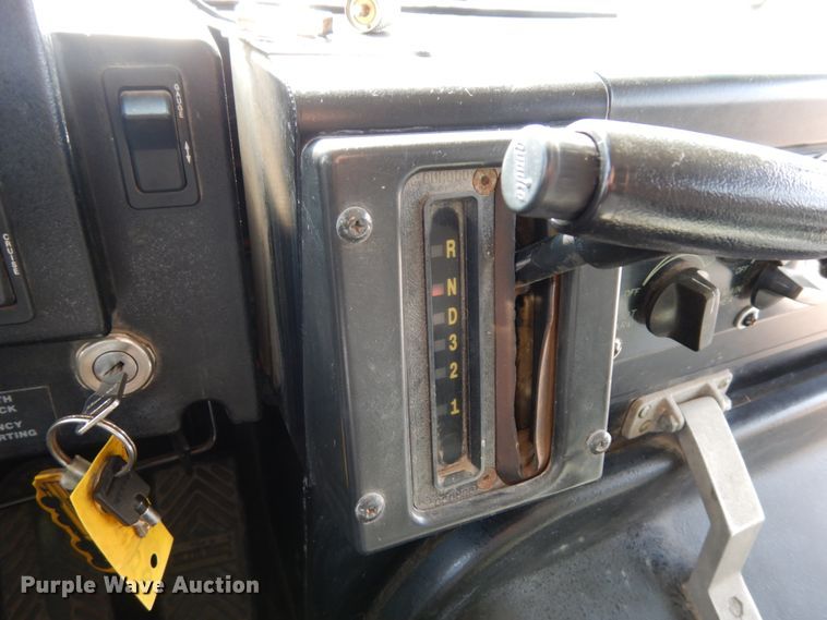 image for item DH6646 1999 Blue Bird TC2000  school bus