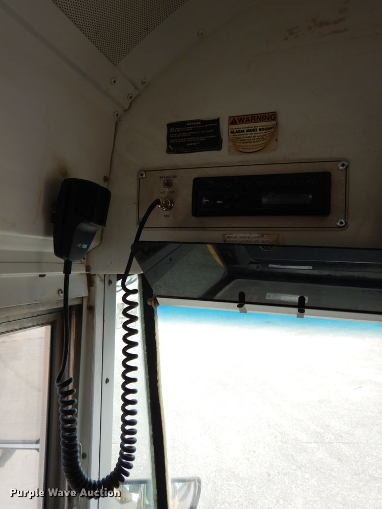 image for item DH6646 1999 Blue Bird TC2000  school bus